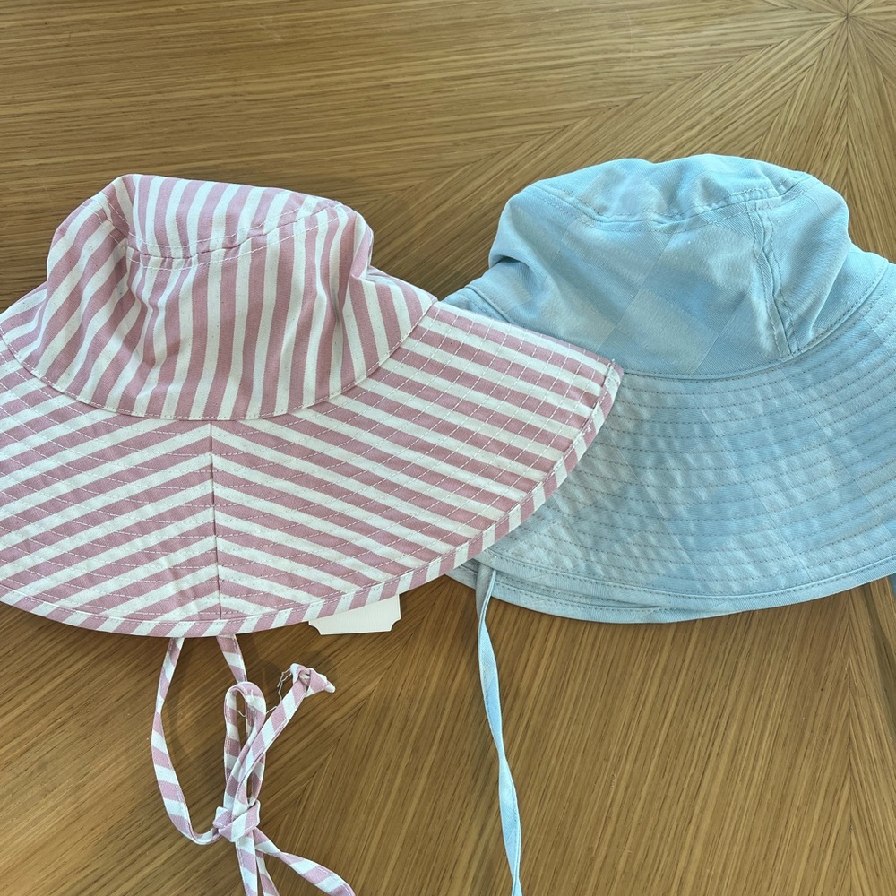 beach hat - business and pleasure NWT wide brim pink stripped